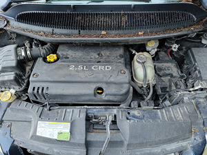 Chrysler Voyager 2.5 LX CRD 105KW (7 foto / 7)