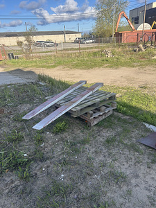 Kahveltõstuk 3,5t dizel (4 foto / 10)