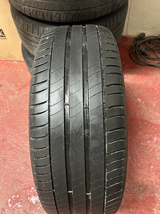MICHELIN 225/50R18 (3 foto / 4)