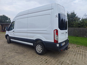 Ford Transit (3 фото из 10)