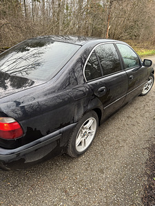 Продам 530d (5 фото из 12)