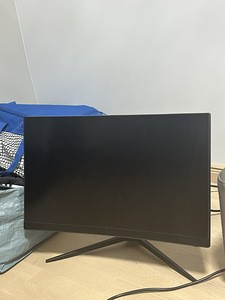 Msi mag241c 144hz (1 foto / 1)