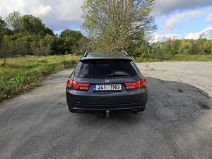 Honda Accord 2.2 110kW (11 foto / 11)