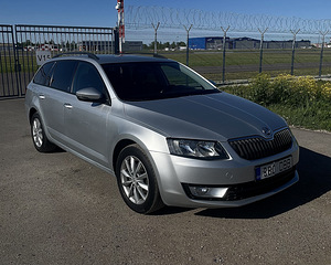 Skoda Octavia 1.6 81kw (1 foto / 9)