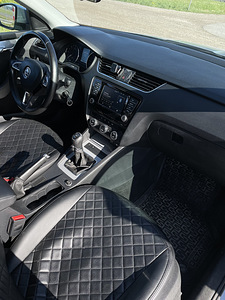 Skoda Octavia 1.6 81kw (5 foto / 9)