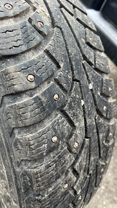 Шины NOKIAN 205x65xR16C (4 фото из 4)