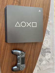 Playstation 4 Slim 1tb (2 foto / 2)