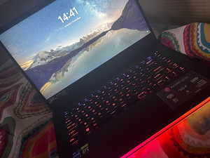 MSI RAIDER GE66 (2 foto / 2)
