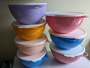Tupperware миски для теста (2 фото из 3)