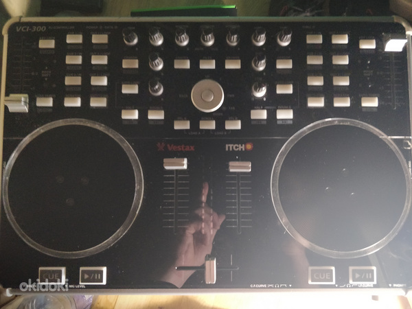 Vestax vci 300