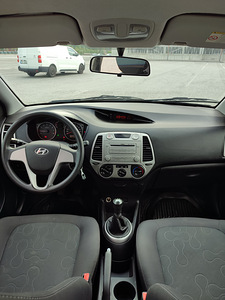 Аренда авто/Rentida auto (3 фото из 4)