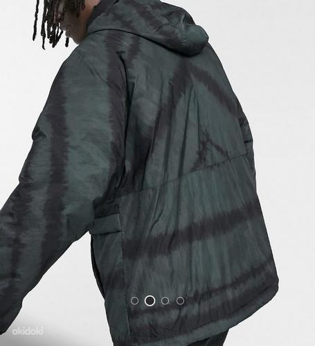 Зеленая куртка оверсайз Asos