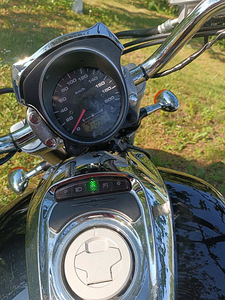SUZUKI VZ 800 (6 foto / 7)