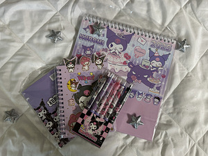 Kuromi kalender + inspiratsioonikomplekt (1 foto / 1)
