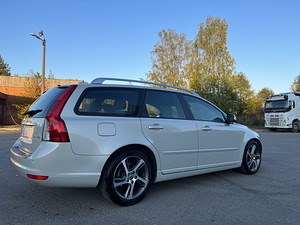 Volvo V50 1.6 84kw (2 foto / 7)