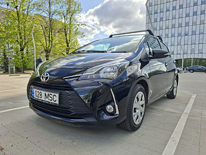 Toyota Yaris (1 foto / 9)