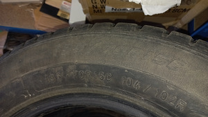 Ford Transit Suverehvid 195/70R15C (3 foto / 3)