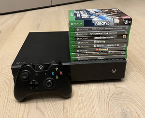 Xbox One 1TB + 9 игр (2 фото из 7)