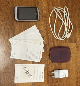Telefon HTC Wildfire S (2 foto / 5)
