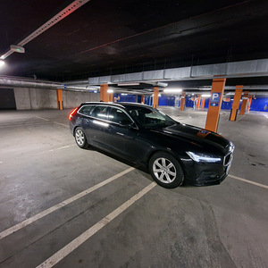 Volvo v90 D4 (10 foto / 13)