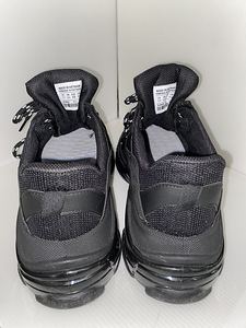 Balenciaga tossud (4 foto / 4)