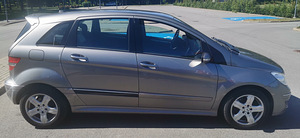 Мерседес Бенц Б 180CDI (5 фото из 6)