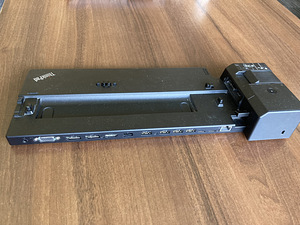 Lenovo ThinkPad L580 i5/16/256/Intel with dock (8 foto / 9)
