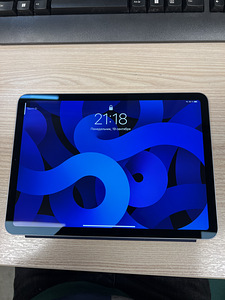 iPad Air 4-го поколения 2020 г. (2 фото из 2)