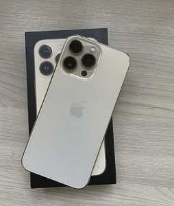 iPhone XR iPhone 13 Pro ümbrises (1 foto / 9)