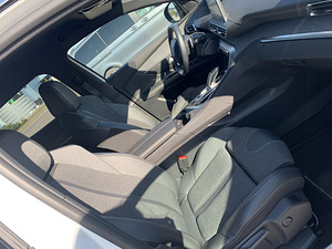 PEUGEOT 3008 (10 foto / 14)