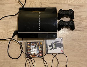 Playstation 3 + Grand Theft Auto + Call of Duty (1 foto / 6)