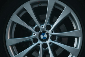 BMW 320 2.0 170kV (10 foto / 14)