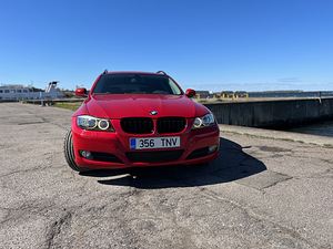BMW E91 320D (3 foto / 8)