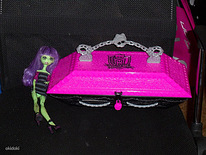 Кукла Monster High с аппаратом