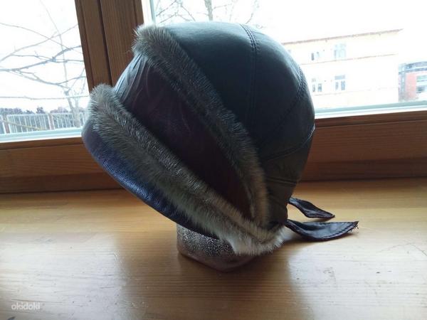 Стильная теплая шапка (фото #1)