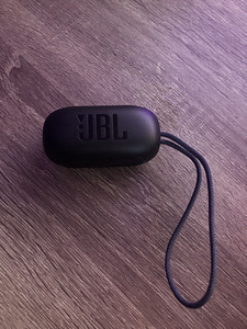 JBl juhtmevabad kõrvaklapid Reflect Aero (2 foto / 5)