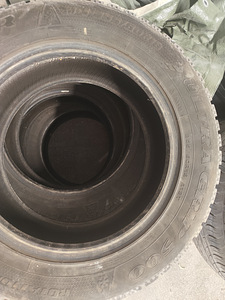 4 naastrehvi 255/60-18 (2 foto / 2)