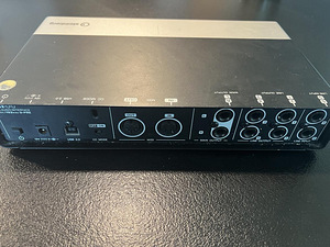 Steinberg Yamaha UR44 helikaart (1 foto / 2)