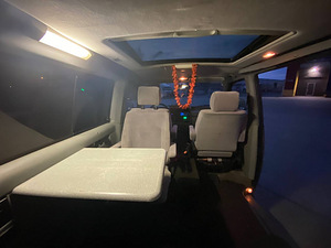 VW MULTIVAN (12 foto / 14)