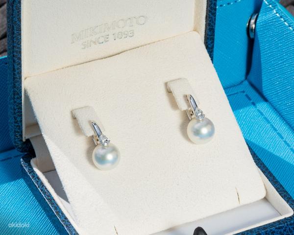 Mikimoto Moonlight White South Sea Pearl & Diamond Earrings (foto #1)