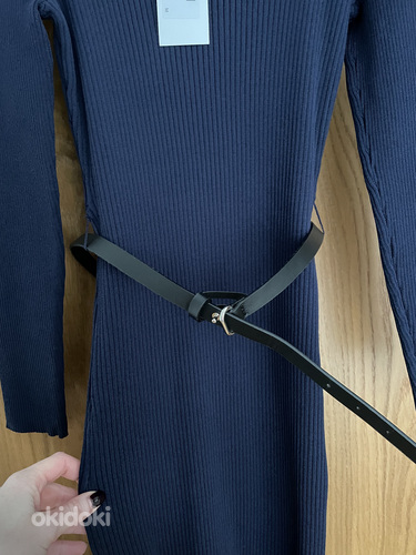 Новое трикотажное платье Karen Millen с тонким поясом, разме (фото #2)