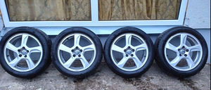 Volvo veljed suverehvidega (4 foto / 4)