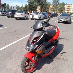 Aprilia sr50 70cc arisal (2 foto / 2)