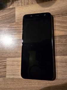 Samsung A6 (1 фото из 2)