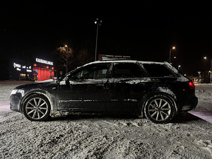 M/V Audi A4 B7 S-Line 3.0 quattro (3 foto / 9)