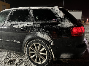 M/V Audi A4 B7 S-Line 3.0 quattro (5 foto / 9)