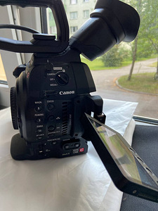 C100 mkii Kaamera (2 foto / 10)