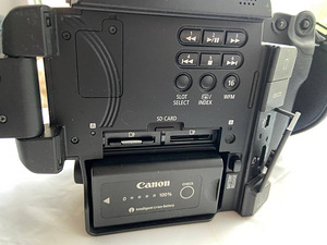 C100 mkii Kaamera (7 foto / 10)