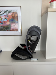 Cybex Solution S-Fix, почти не использовался (2 фото из 3)