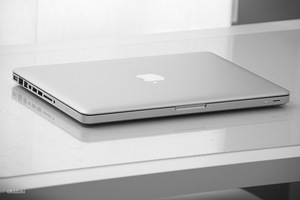 Macbook Pro 13 Mid 2012 2,5/i5/4gb Ram/256 SSD + laadija (2 foto / 5)